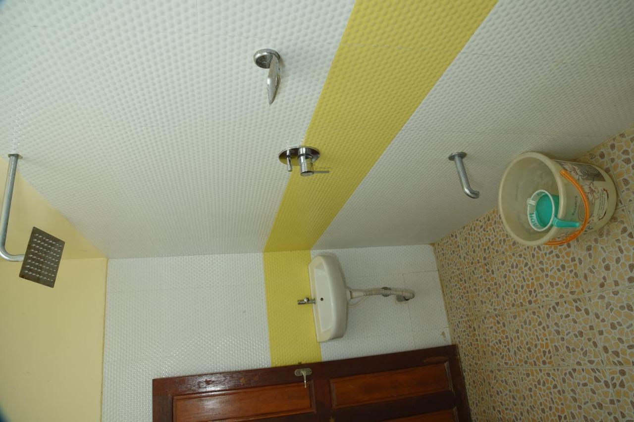 Thiruchendur Stayz Vairavel Residency Bagian luar foto